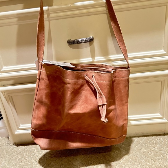 NEW leather bucket bag - Picture 4 of 5